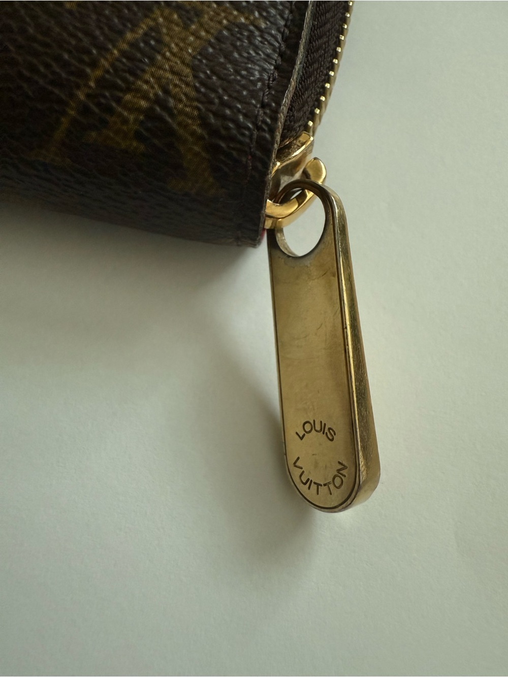 Louis Vuitton Zippy Wallet - 2018 Summer Trunks Limited Edition - Picture 7 of 15